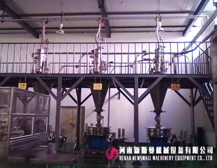 真空上料機配套旋振篩使用設備現場