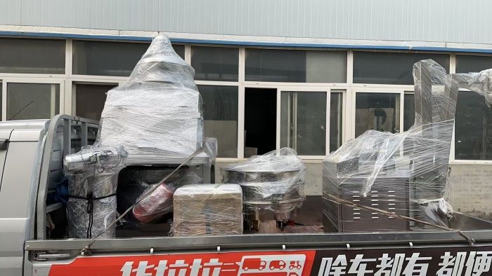 真空上料機、無塵投料站、旋振篩發貨