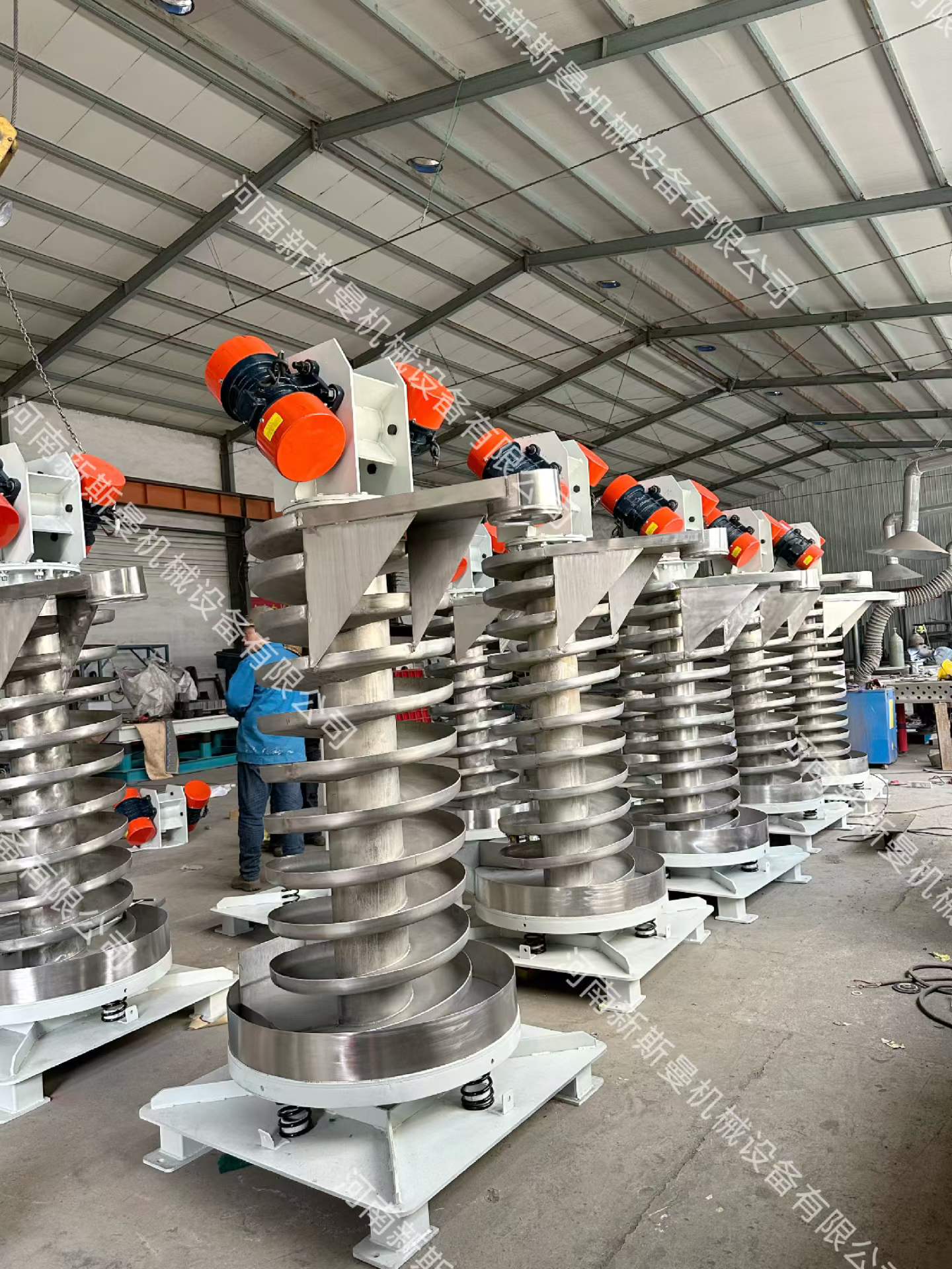 垂直振動提升機